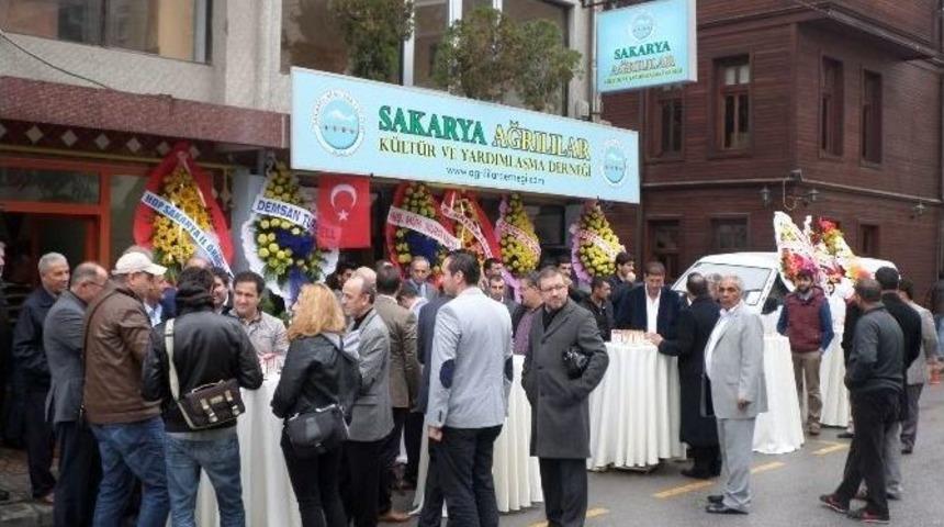 Ağrılılar Derneği Hizmete Girdi