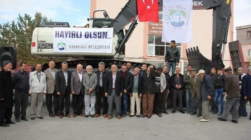 Yahyalı Belediyesi&rsquo;ne Yeni Ekskavat&ouml;r