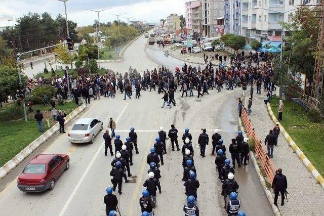 Muş’ta 1 Kasım Eylemine Katılan 14 Kişi Gözaltına Alındı