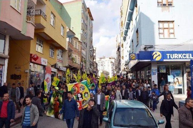 Silvan’da Kobani Yürüyüşü