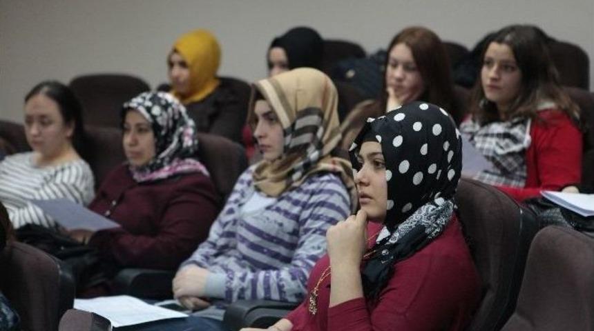 Bornova&rsquo;nın Lider Kadınları Yetişiyor