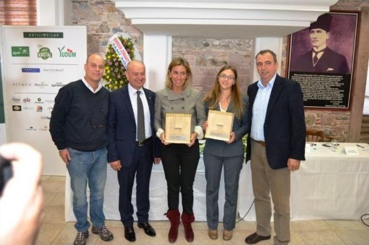 Ayvalık&rsquo;ta Uluslararası Zeytin Yağı Paneli
