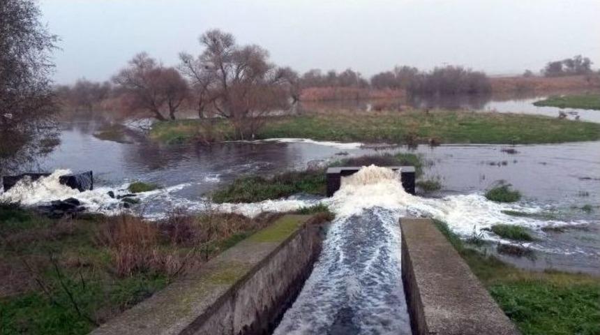 Karacabey Longozunda &Ccedil;&ouml;p Ve Kanalizasyon Tehdidi