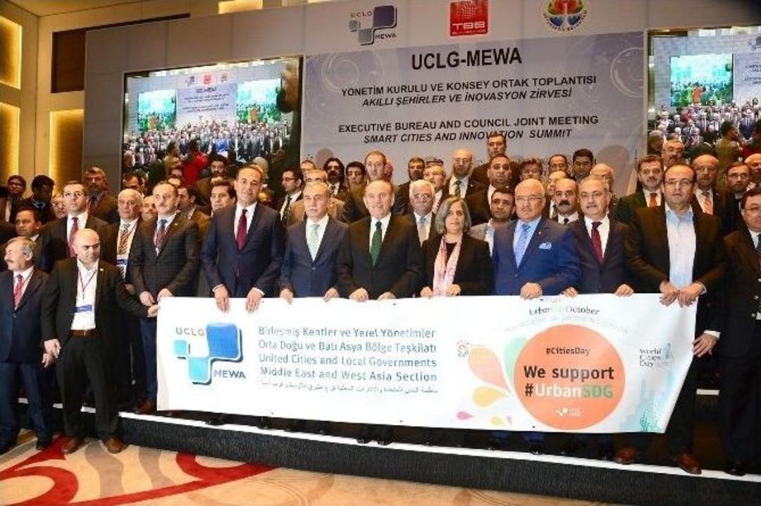 Aklın Ve Bilimin Işığında Belediyecilik...