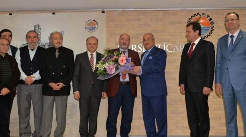 Mersin Kenti Edebiyat &Ouml;d&uuml;l&uuml; Şair Metin Cengiz&rsquo;in Oldu