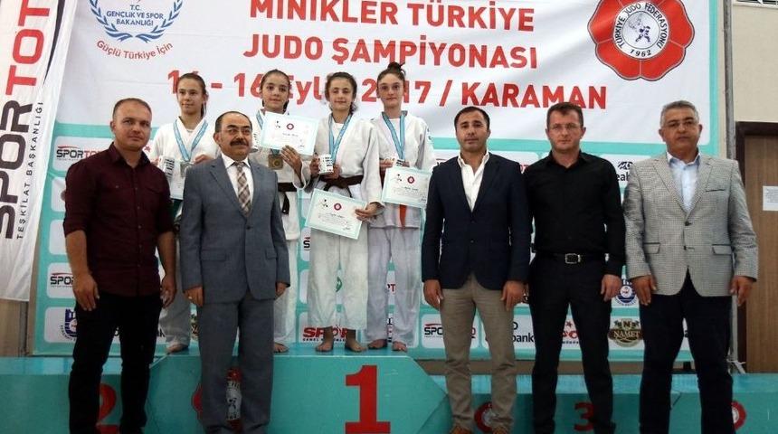 Minikler T&uuml;rkiye Judo Şampiyonası Başladı
