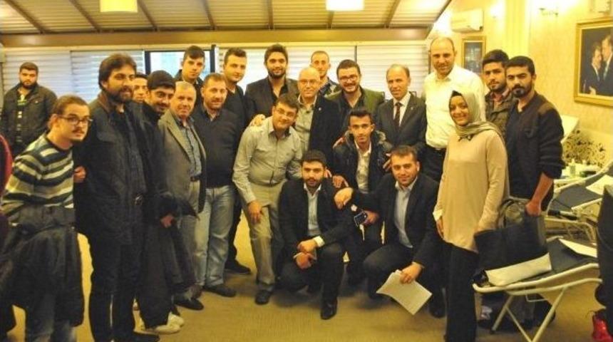 Ak Parti Kayseri Teşkilatı Kan Bağışında Bulundu
