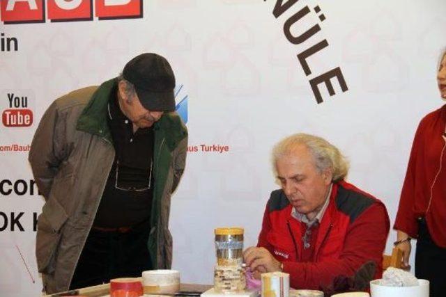 Duymuyor, Konuşmuyor, Görmüyor Muhteşem Ahşap Eserler Üretiyor