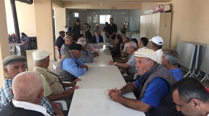 Kaymakam &Ccedil;etin Vatandaşlarla Bir Araya Geldi