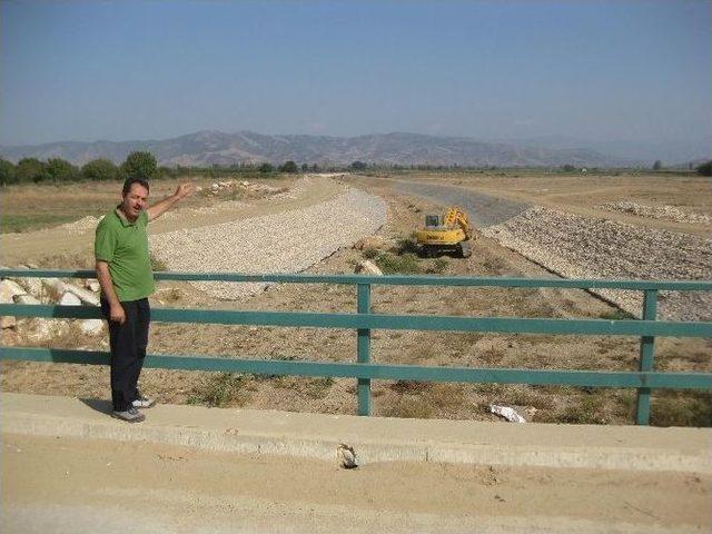 Küçük Menderes Nehir Yatağı Düzenlemesinde Son 4 Ay