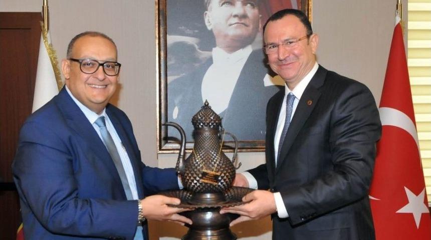 Mısır B&uuml;y&uuml;kel&ccedil;isi Wael A.el-naggar Gso&rsquo;da Sanayicilerle Buluştu