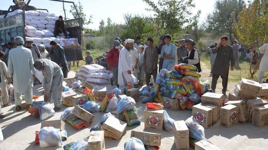 Tika&rsquo;dan Afganistan&rsquo;da 500 G&ouml;&ccedil;men Aileye İnsani Yardım