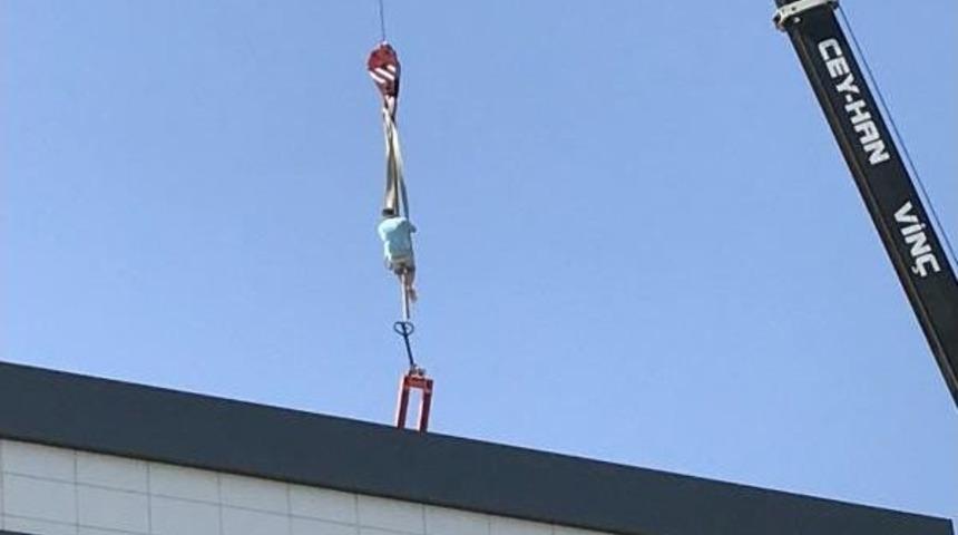 Y&uuml;rekleri Ağza Getirdi