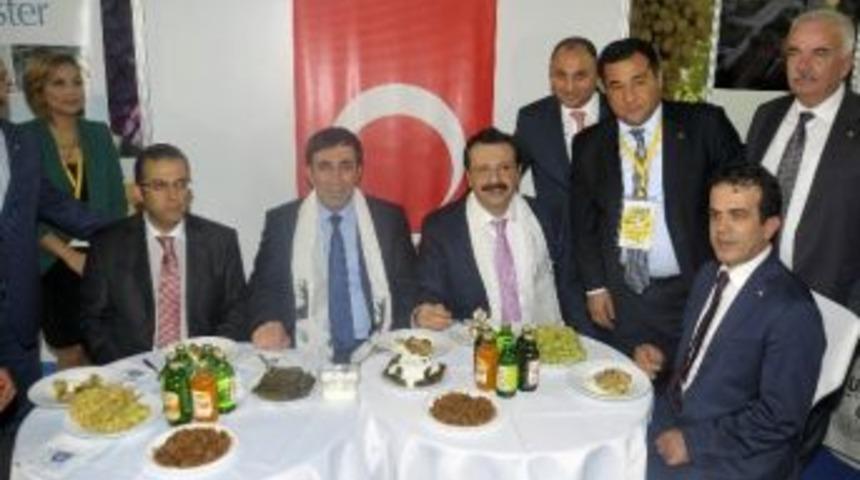 Alaşehir&rsquo;in Y&ouml;resel &Uuml;r&uuml;nlerine Antalya&rsquo;da Tam Not