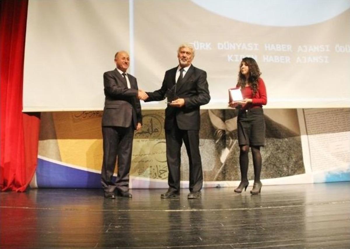 İsmail Bey Gaspıralı Gazetecilik &Ouml;d&uuml;l T&ouml;reni D&uuml;zenledi