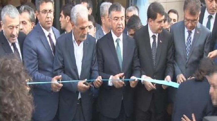 Milli Eğitim Bakanı İsmet Yılmaza: Bu Yıl Istifa Eden &Ouml;ğretmen Sayısı 207