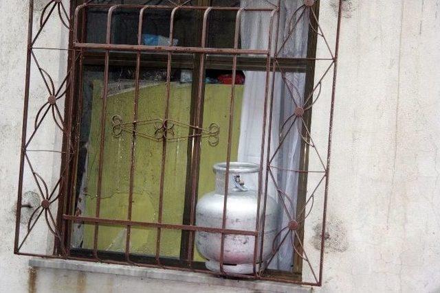 Pompalı Saldırgan Tayzikli Su İle Etkisiz Hale Getirildi 1