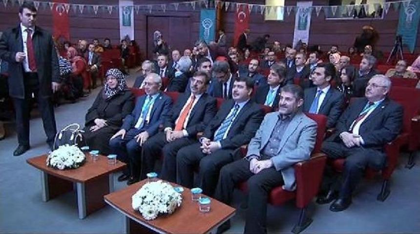 Bakan G&uuml;ll&uuml;ce T&uuml;rkiye Dil Ve Edebiyat Derneği 3. Olağan Kongresi'nde Konuştu...