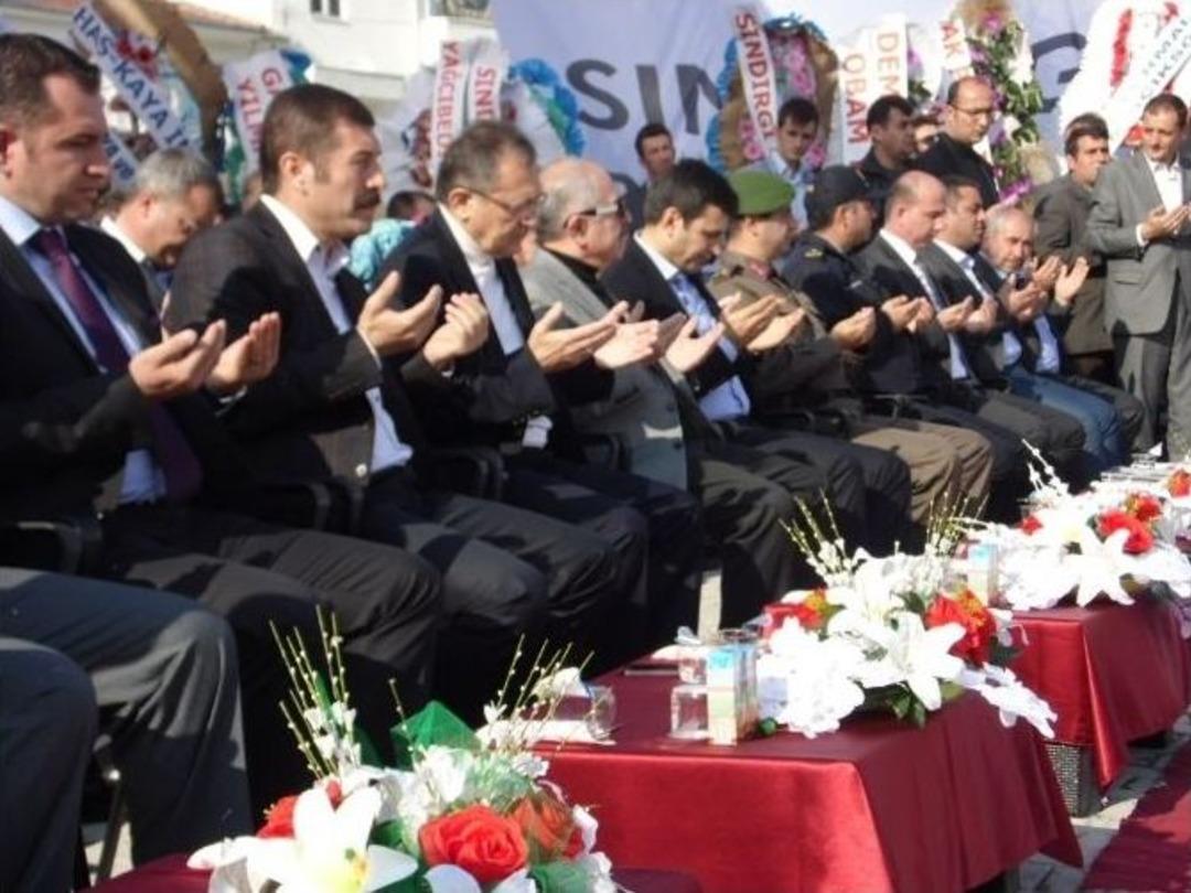 Sındırgı&rsquo;da Sıcak Su Sevinci Yaşandı