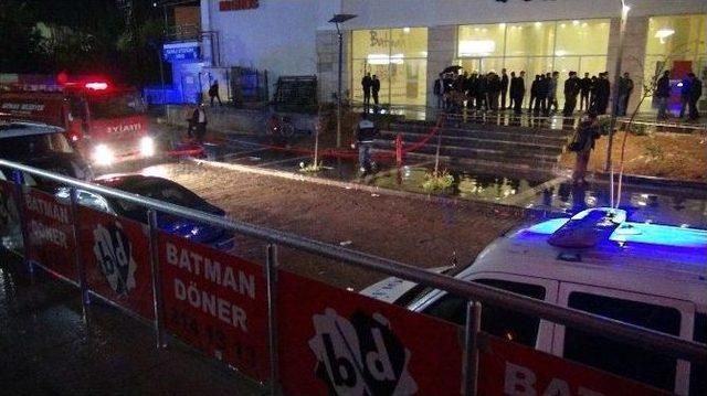 Batman&rsquo;da Alışveriş Merkezinde Yangın 2