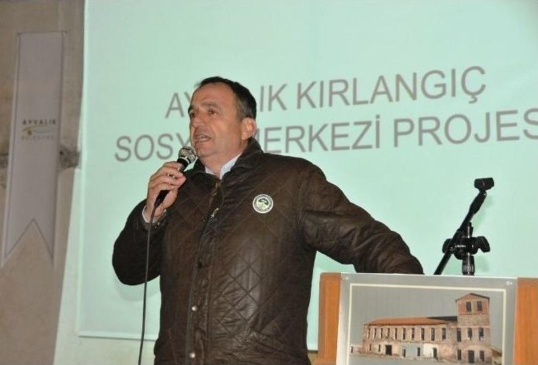 Ayvalık Belediye Başkanı Rahmi Başkan Gen&ccedil;er: