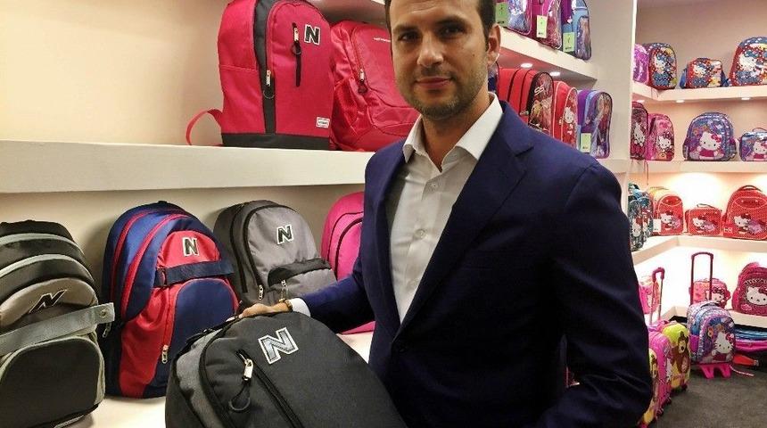 Okul Alışverişinde Merdiven Altı &Ccedil;antalara Dikkat