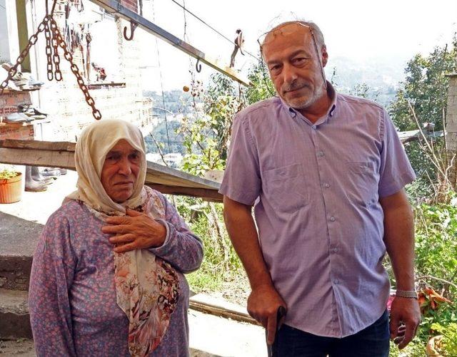 Rizeli Engelli Vatandaş Evine İlkel Teleferikle Ulaşım Sağlıyor 1