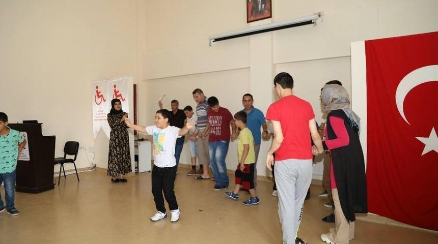 Engelli Bakım Ve Rehabilitasyon Merkezinde Etkinlik