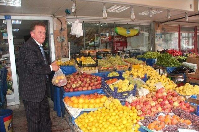 Kış Meyveleri Tezgahlardaki Yerini Aldı 1
