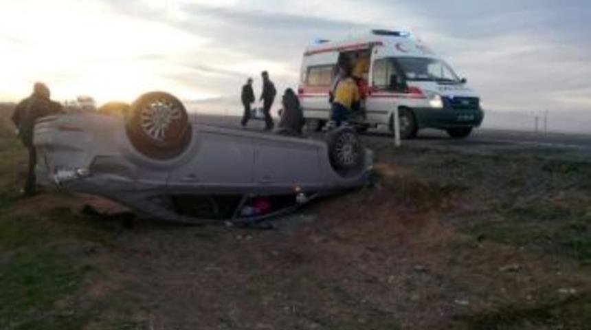 Otomobil Takla Attı: 4 Yaralı