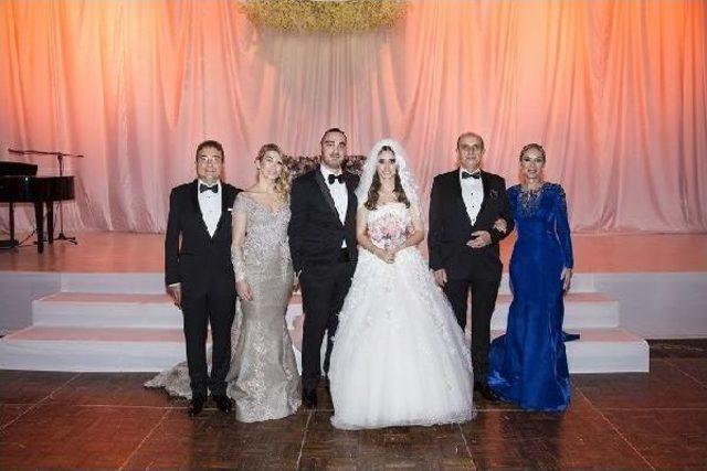 Cumhurbaşkanı Erdoğan Düğüne Katıldı
