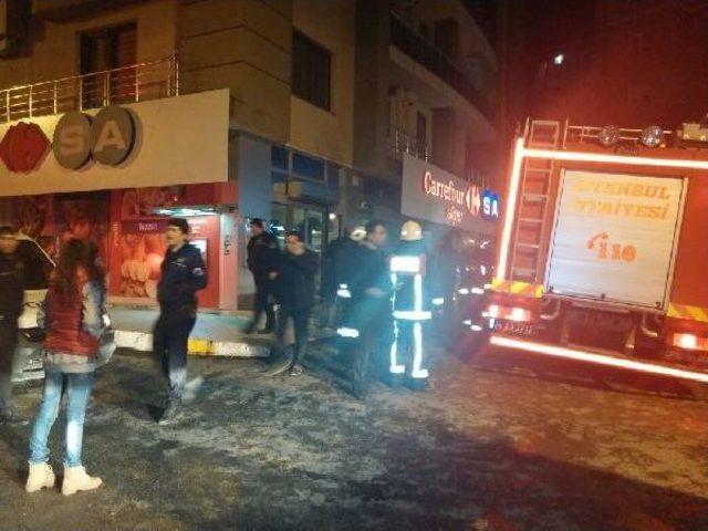 Beylikd&uuml;z&uuml; nde S&uuml;permarket &Ouml;n&uuml;nde Patlama 2
