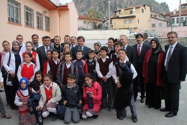 Başbakan Ahmet Davutoğlu Afyonkarahisar’da