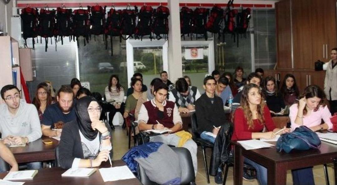 G&ouml;n&uuml;ll&uuml; İtfaiyecilik Kursu&rsquo;na 75 Kursiyer Katıldı