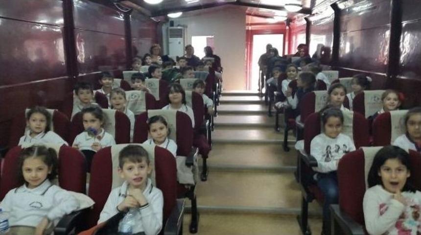 &Ccedil;ocuklar, Cepsinler&rsquo;i &Ccedil;ok Sevdi