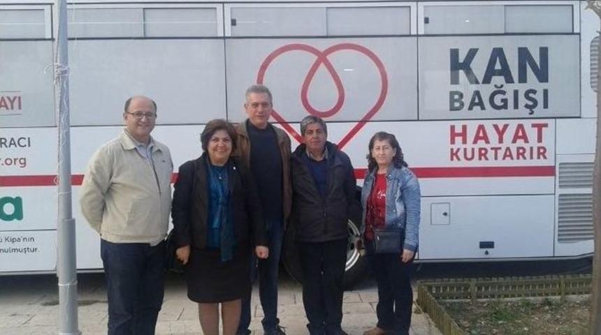 Urla Esnafından Kan Kampanyası&rlm;na Destek