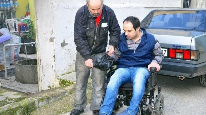 (&ouml;zel Haber) &Ouml;nce Engelli Aylığı Ardından Sağlıktan Yararlanma Hakkı Kesildi