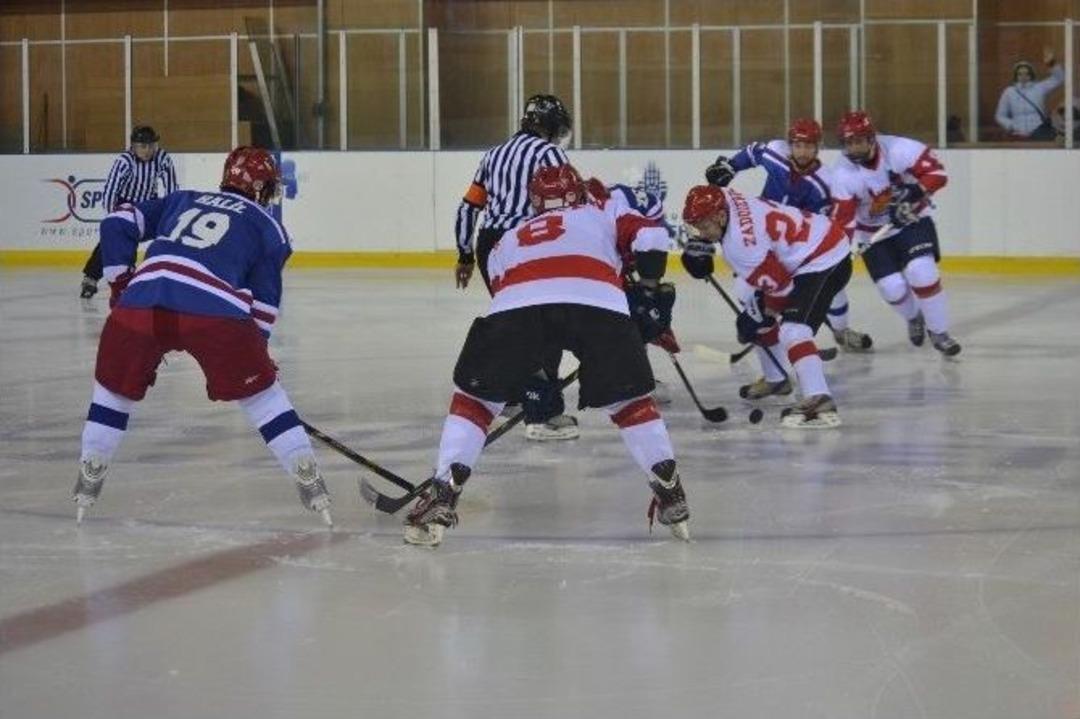 Gen&ccedil;ler, Madde Bağımlılığına Karşı S&uuml;per Lig&rsquo;de M&uuml;cadele Ediyor