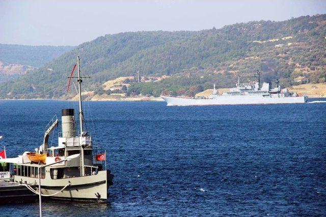 Rus Savaş Gemisi Çanakkale Boğazı’ndan Geçti