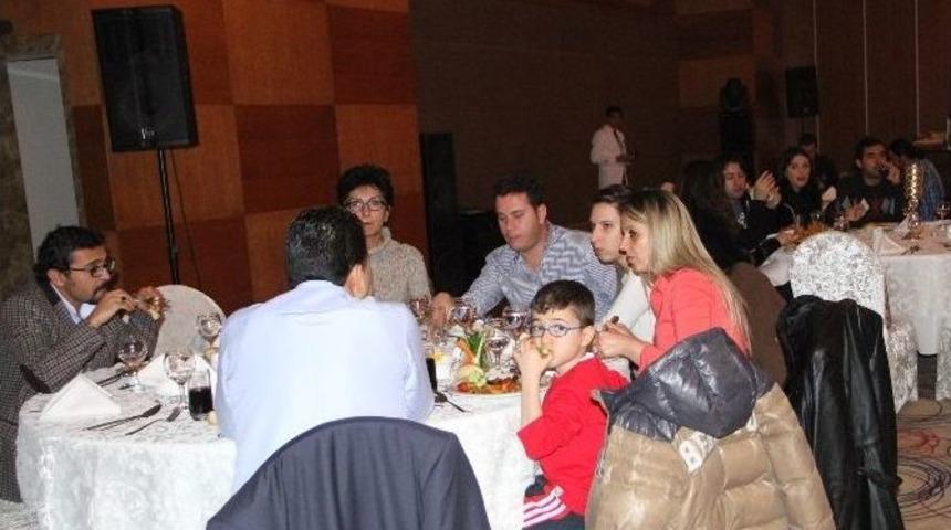 Lokman Hekım Van Hastaneleri Y&ouml;neticileri, Aile Hekimleriyle Bir Araya Geldi