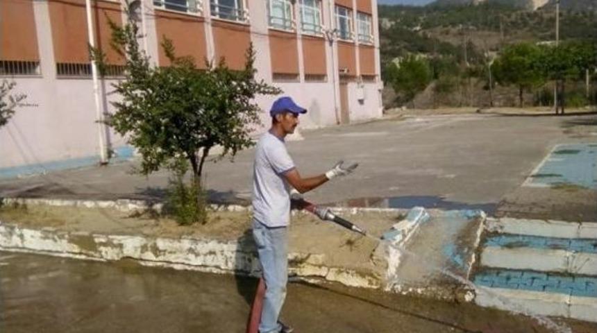 Vezirhan&rsquo;daki Okullar Yeni Eğitim- &Ouml;ğretim Yılına Hazırlanıyor