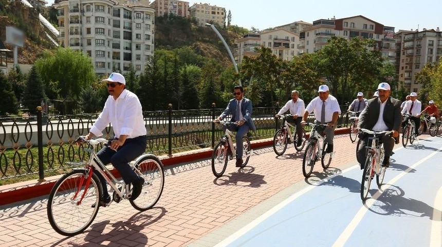 Ke&ccedil;i&ouml;ren&rsquo;de Sağlık İ&ccedil;in Pedal &Ccedil;evriliyor