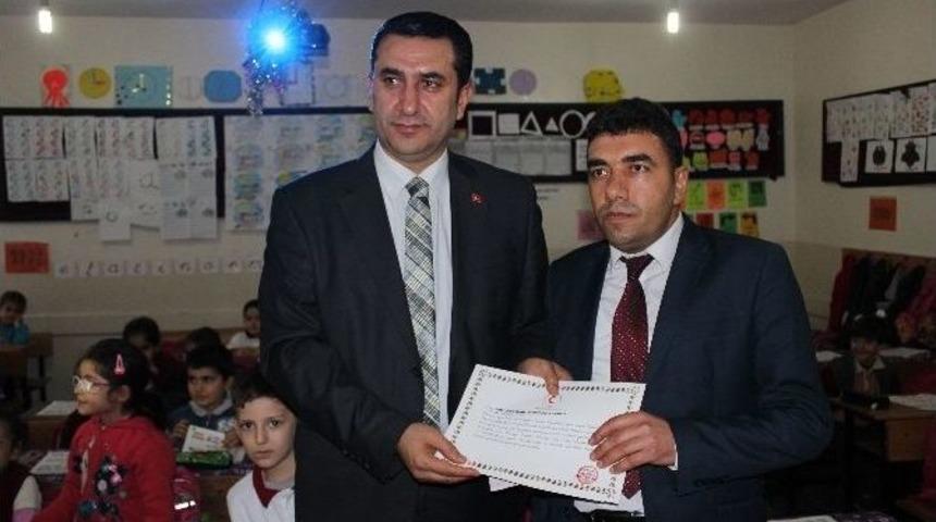 Miniklerden &Ouml;rnek Davranış