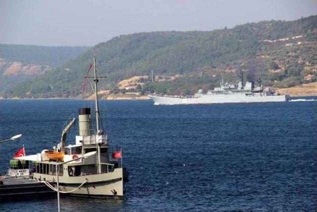 Rus Savaş Gemisi Çanakkale Boğazı'ndan Geçti