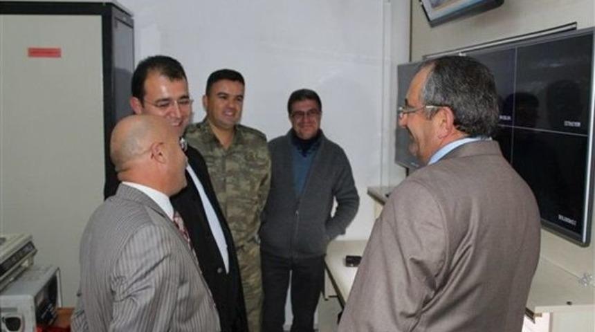 Selim&rsquo;de K&ouml;y Yollarına Kemera Sistemi Yerleştirildi