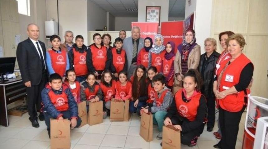 Melikgazi Belediyesi &Ccedil;ocuk Meclisi Kayseri Kızılay Şubesini Ziyaret Etti