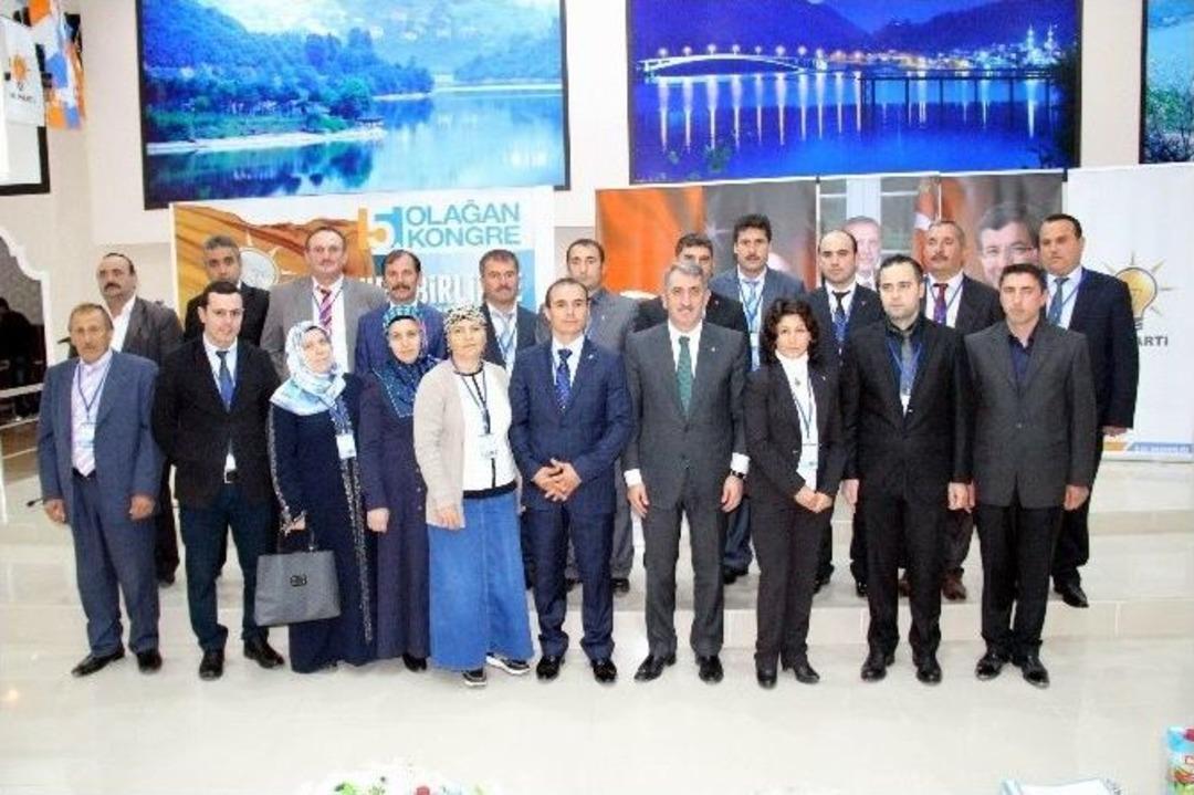 Ak Parti Ayvacık İl&ccedil;e Başkanı Kızılkan G&uuml;ven Tazeledi