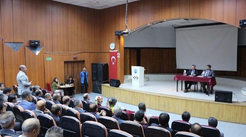 Vali Elban Oraolul M&uuml;d&uuml;rleri İle Bir Araya Geldi