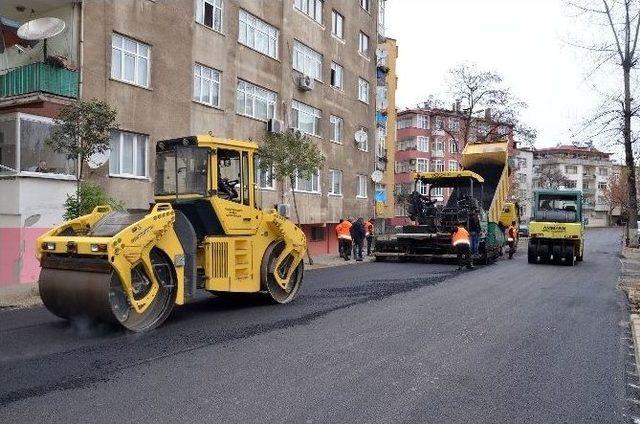Trabzon B&uuml;y&uuml;kşehir Belediyesi Asfaltta Hız Kesmiyor 1