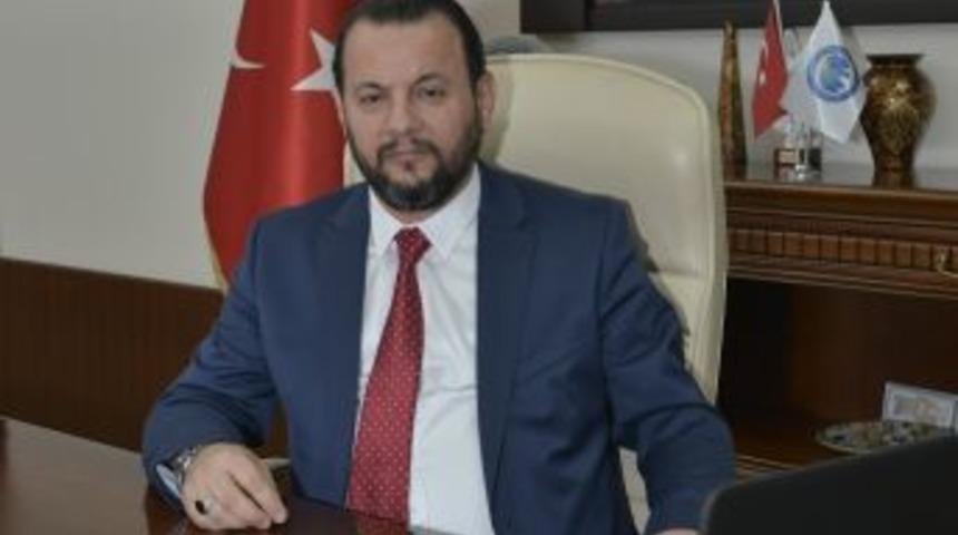 Rekt&ouml;r Akg&uuml;l&rsquo;den, Arakan Mesajı